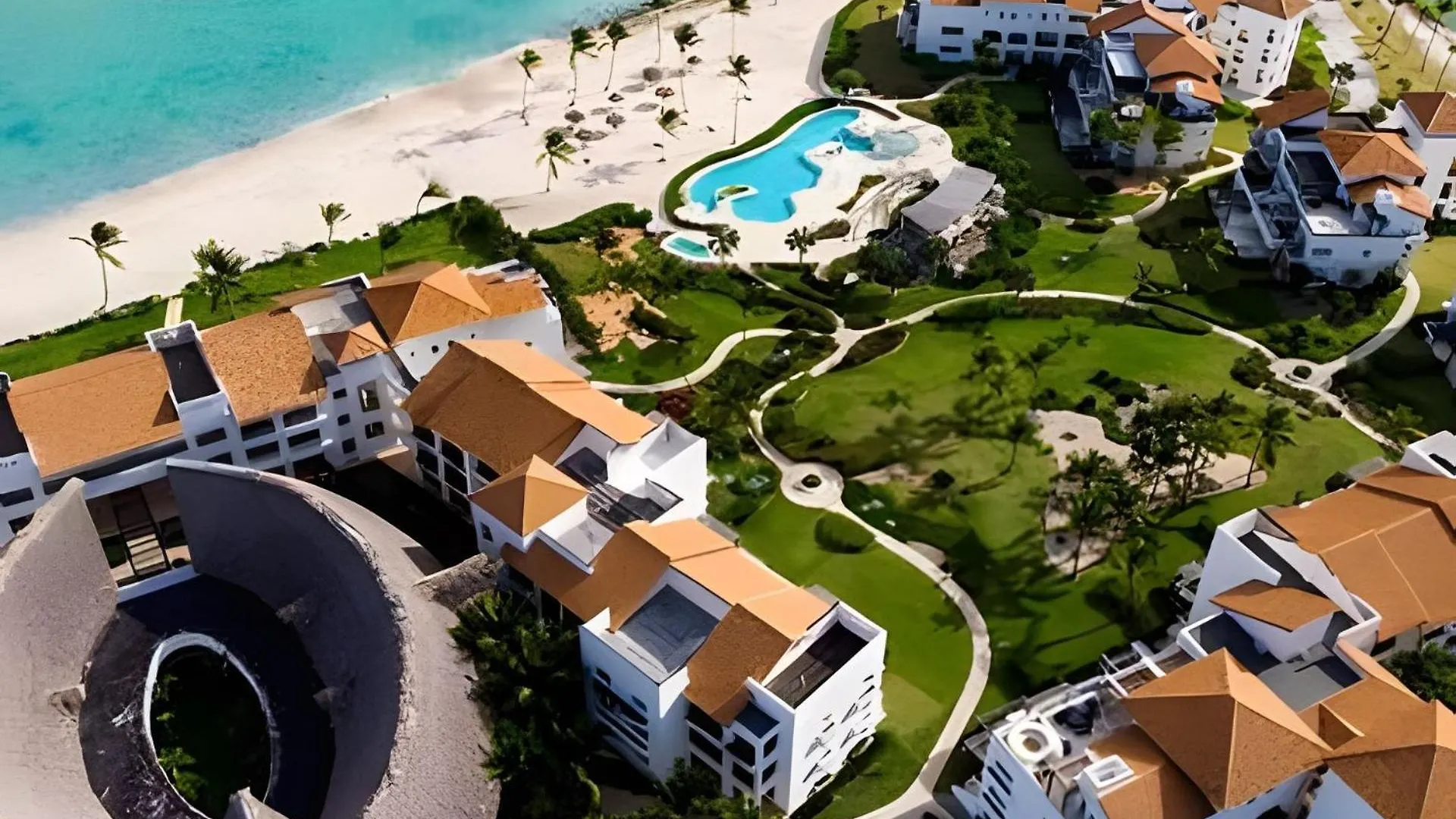 Punta Palmera Beach Front With Private Cold Jacuzzi 푼타 카나 0*,  도미니카 공화국